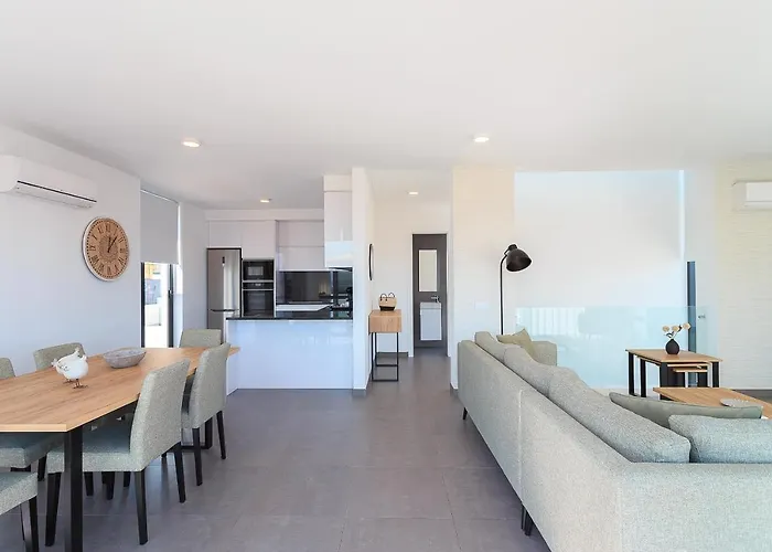 Uitzicht Baai Met Jacuzzi * Salir de Porto